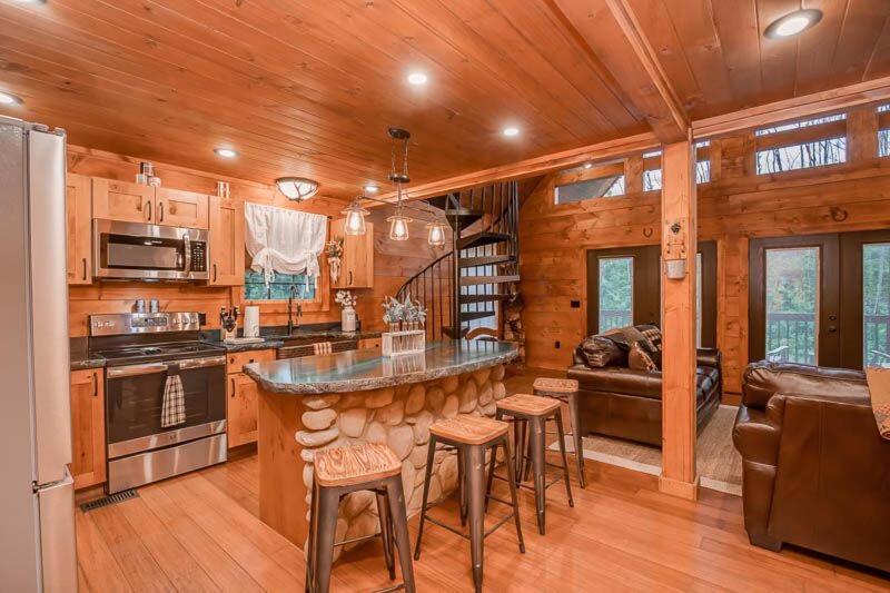 The Buckhorn By Stony Brook Cabins Gatlinburg Dış mekan fotoğraf